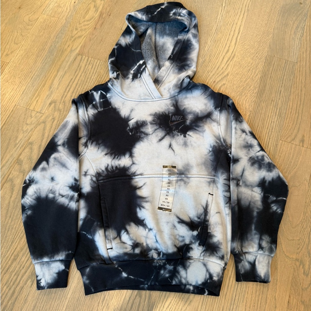 Nike kids hoodie sweatshirt boy or girl tie dye black and gray